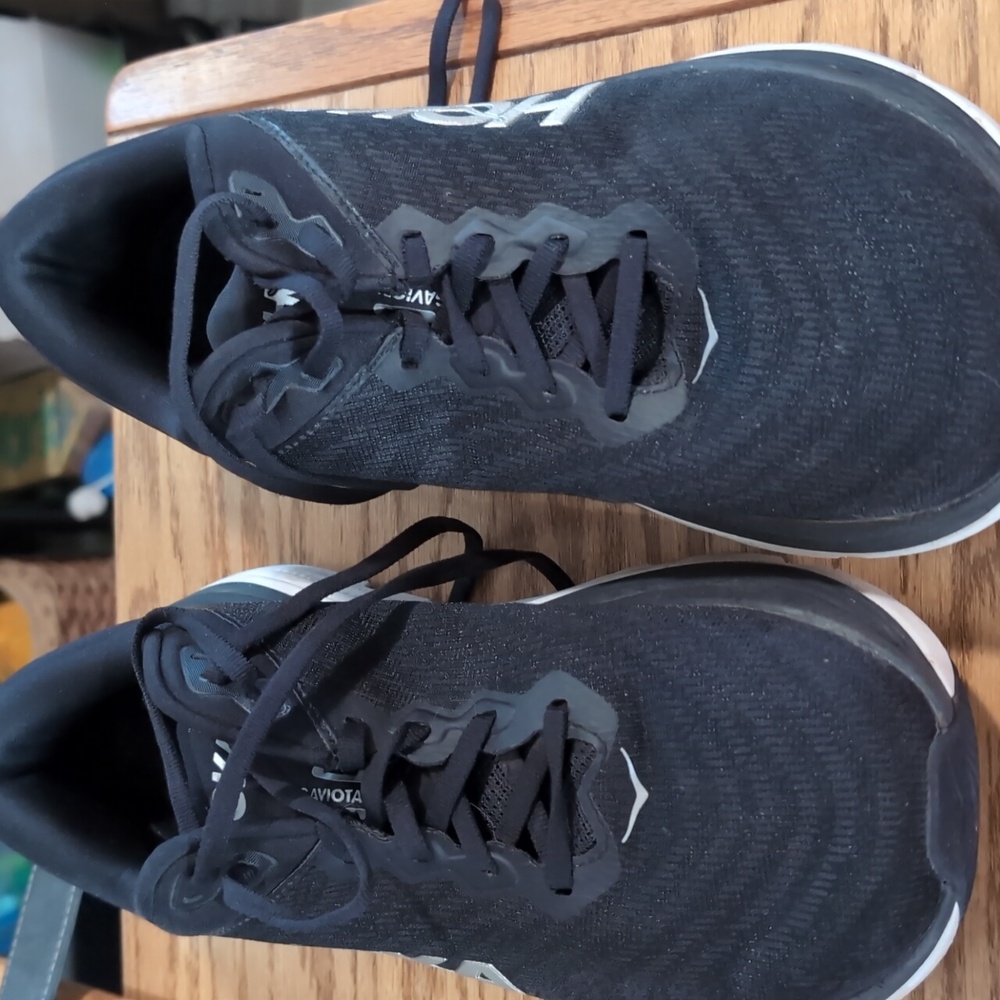 HOKA Gaviota 5